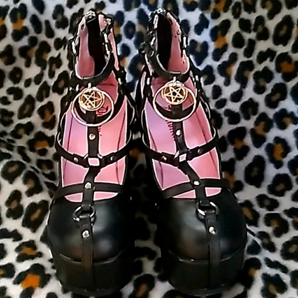 Demonic shoes